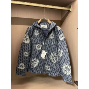 2024FW DIOR ディオール 今季はファション感漂う コート 商品画像 1