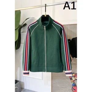 2024FW GUCCI グッチ 目を引くーデザインが特徴的 コート 商品画像 1