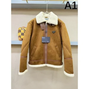 2024FW PRADA プラダ カジュアルさも強めなアイテム コート 商品画像 1