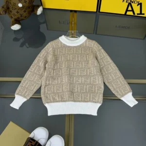 2024FW セーター FENDI フェンデイ いつも年末には完売しちゃう 商品画像 1