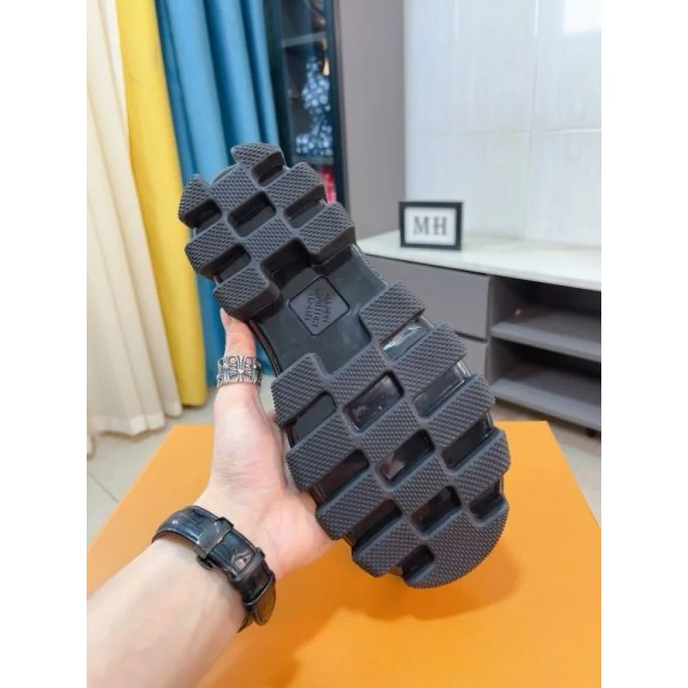 2024FW メンズ用 ブーツ LOUIS VUITTON ルイヴィトン ギフトにも! 商品画像 8