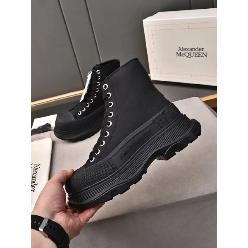 ALEXANDER WANG アレキサンダーワン 限定数限り 2026 メンズ用 カジュアルシューズ 商品画像 4