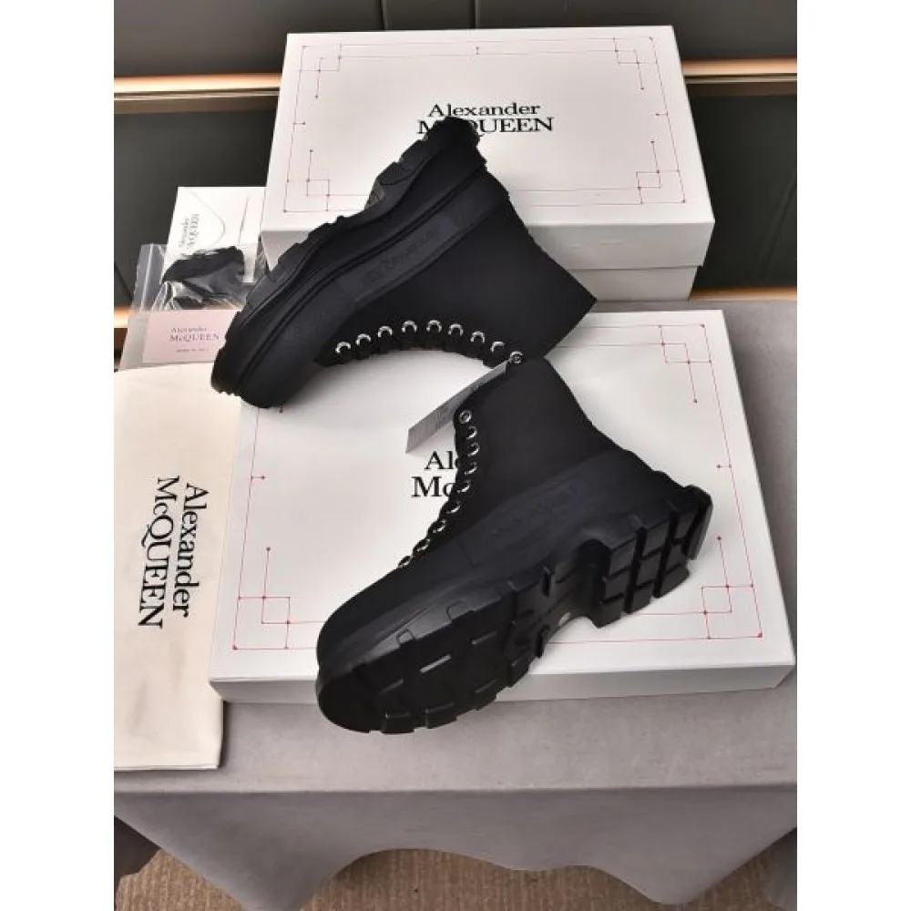 ALEXANDER WANG アレキサンダーワン 限定数限り 2026 メンズ用 カジュアルシューズ 商品画像 7