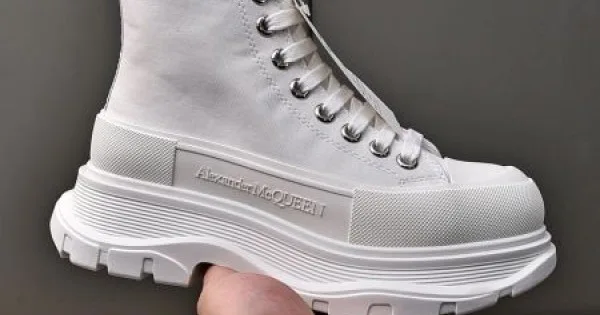 ALEXANDER WANG アレキサンダーワン 限定数限り 2026 メンズ用 カジュアルシューズ 商品画像 11