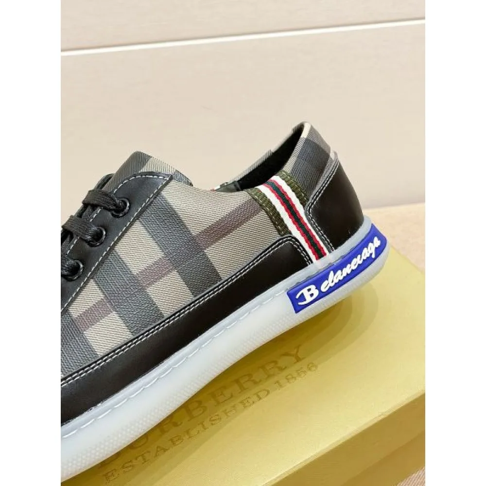 BURBERRY バーバリー 新作いきなり値下げ! 2026 メンズ用 カジュアルシューズ 商品画像 7