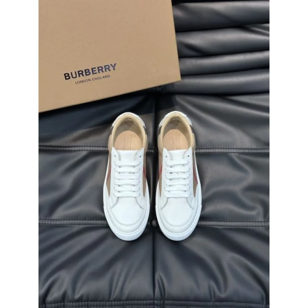 BURBERRY バーバリー レトロな雰囲気が漂う 2026 メンズ用 カジュアルシューズ 商品画像 3