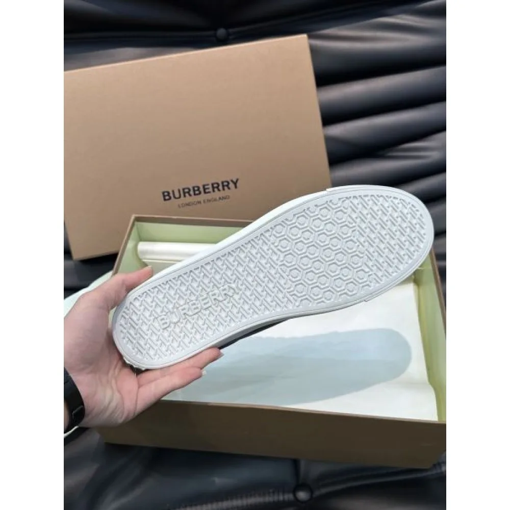 BURBERRY バーバリー 人カジュアルスタイル 2026 メンズ用 カジュアルシューズ 商品画像 9