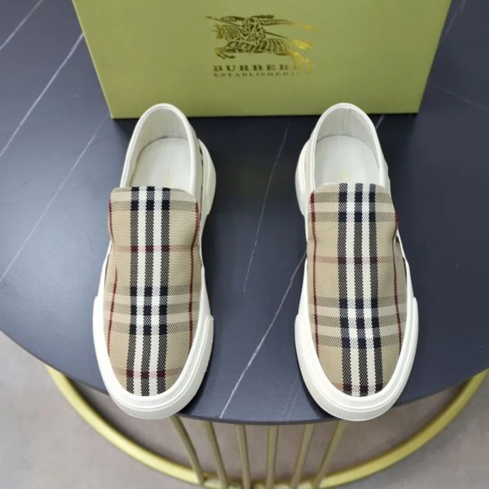 BURBERRY バーバリー 激安最強セール 2026 メンズ用 カジュアルシューズ 商品画像 4