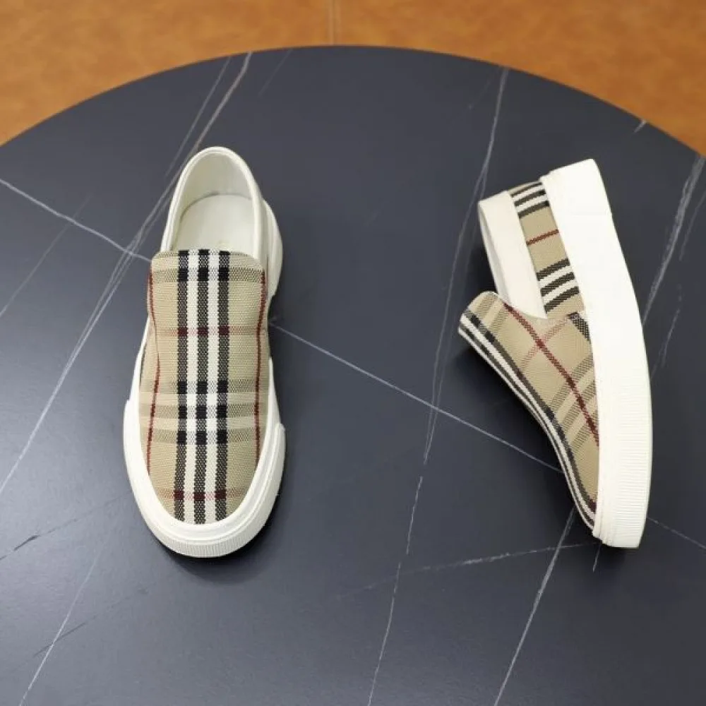 BURBERRY バーバリー 激安最強セール 2026 メンズ用 カジュアルシューズ 商品画像 6