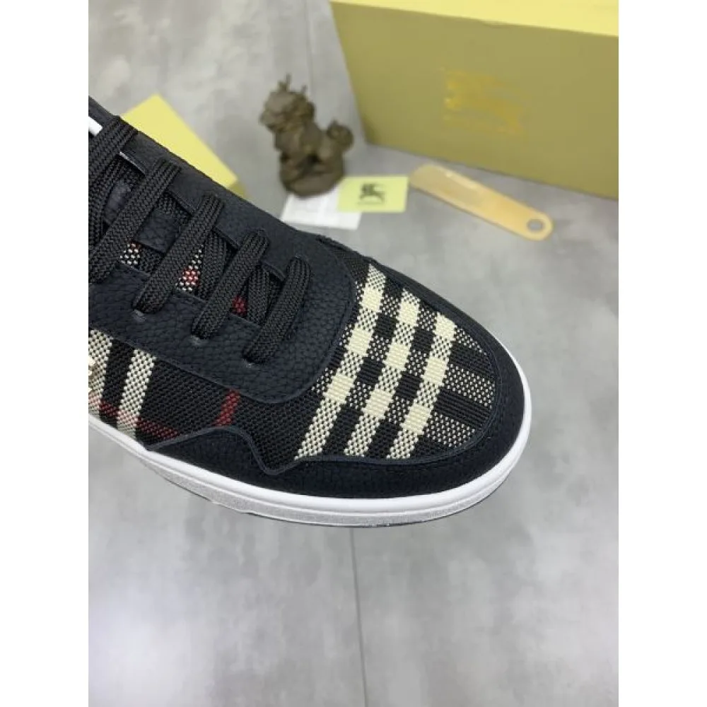BURBERRY バーバリー 斬新なスタイル 2026 メンズ用 カジュアルシューズ 商品画像 5