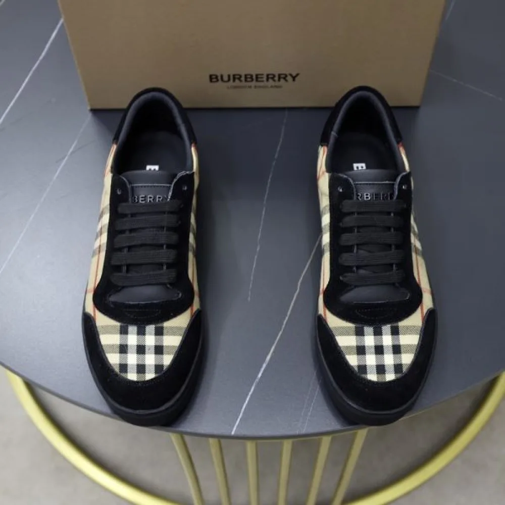 BURBERRY バーバリー 夏シーズン特集 2026 メンズ用 カジュアルシューズ 商品画像 5