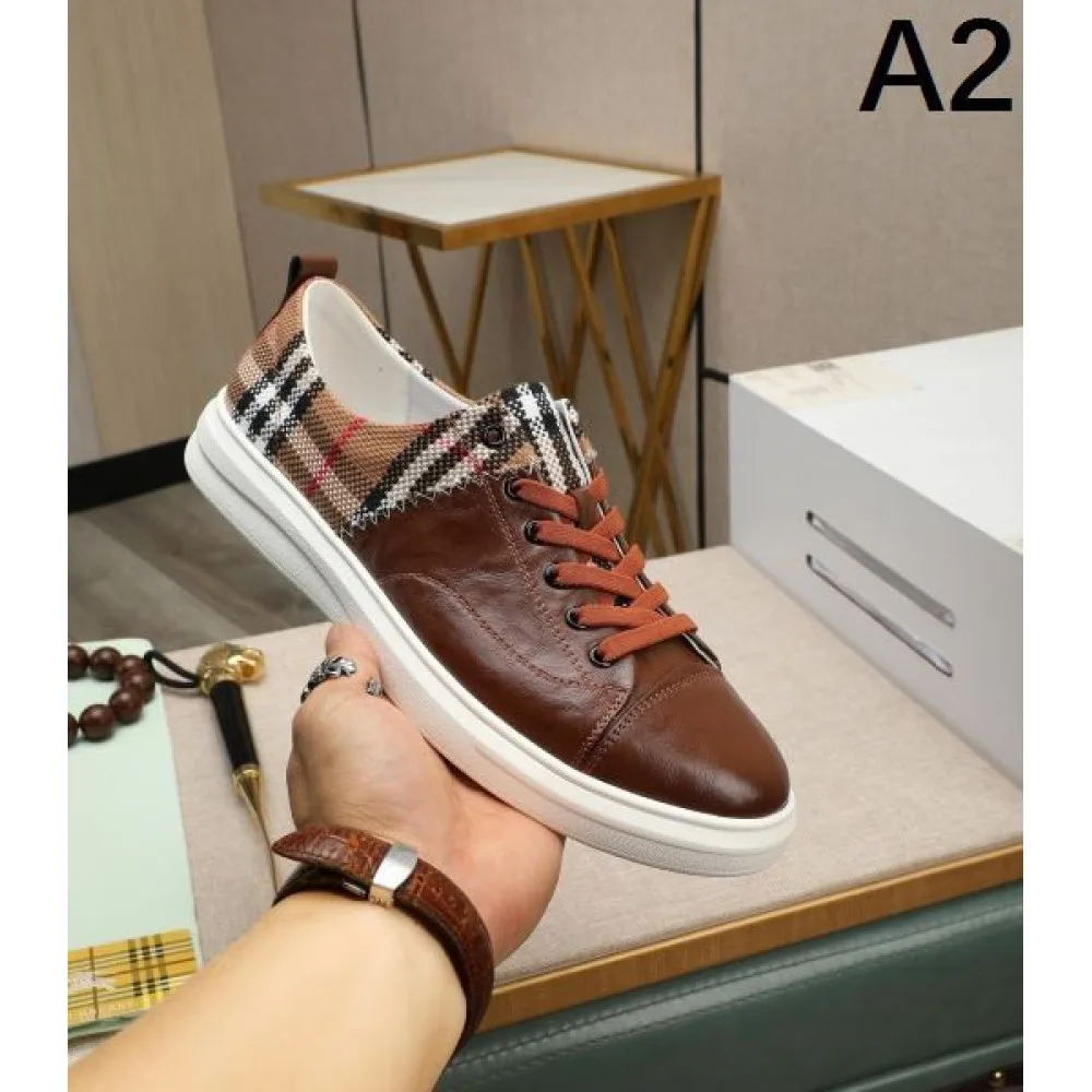 BURBERRY バーバリー 年末年始はセール 2026 メンズ用 カジュアルシューズ 商品画像 2