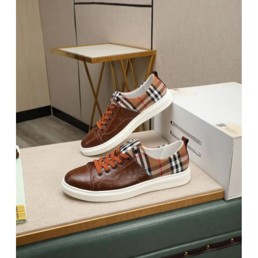 BURBERRY バーバリー 年末年始はセール 2026 メンズ用 カジュアルシューズ 商品画像 5