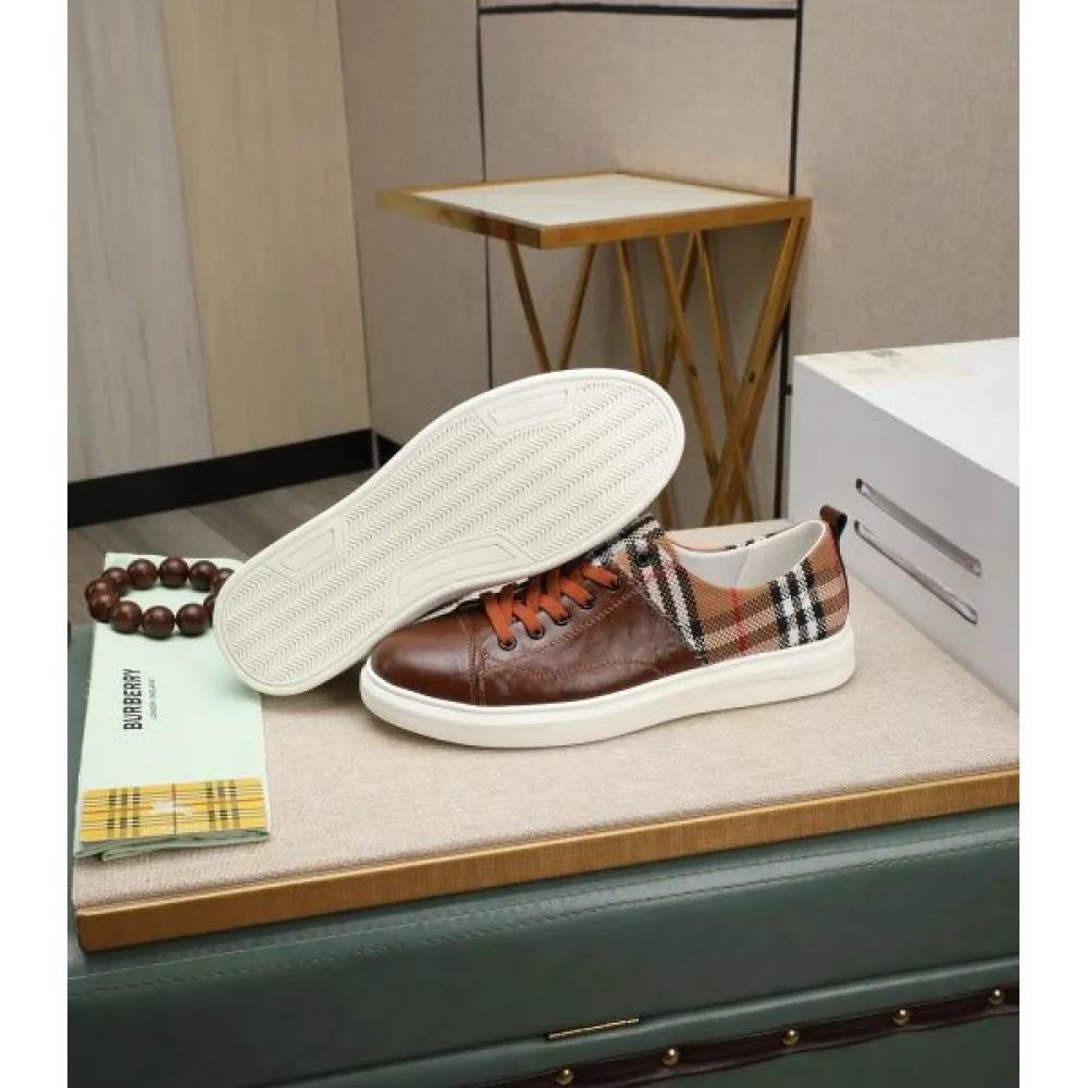 BURBERRY バーバリー 年末年始はセール 2026 メンズ用 カジュアルシューズ 商品画像 6