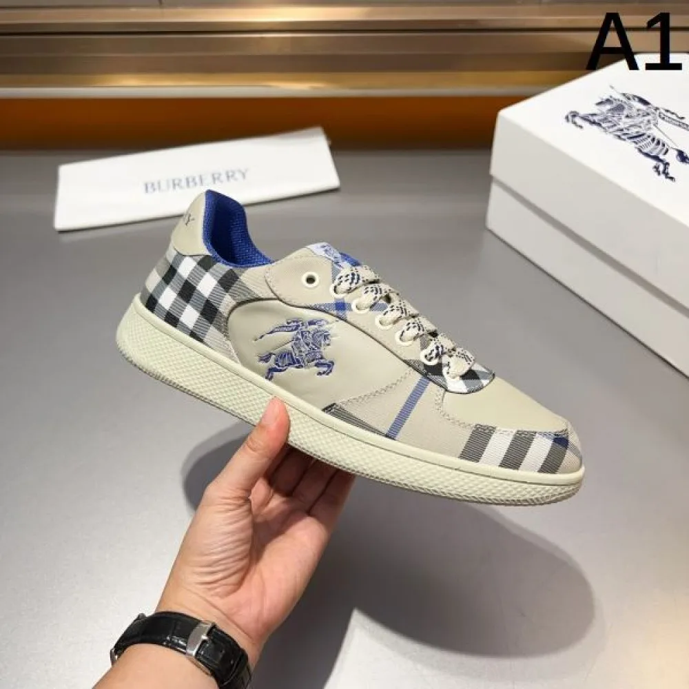 BURBERRY バーバリー 今季初登場の新作 2026 メンズ用 カジュアルシューズ 商品画像 1
