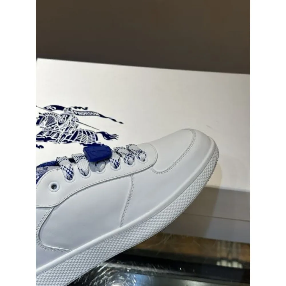 BURBERRY バーバリー 夏季活躍人気定番 2026 メンズ用 カジュアルシューズ 商品画像 8