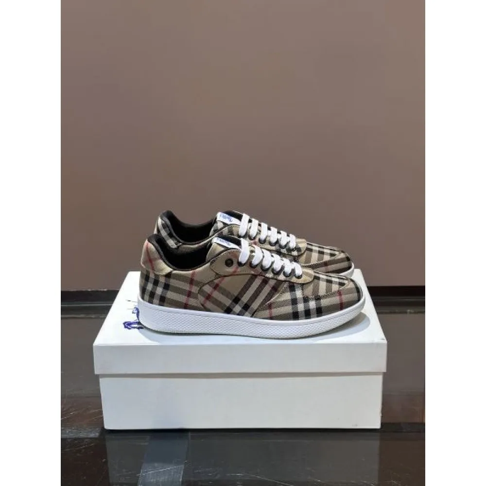 2024FW メンズ用 カジュアルシューズ BURBERRY バーバリー 今季話題の一級品 商品画像 3