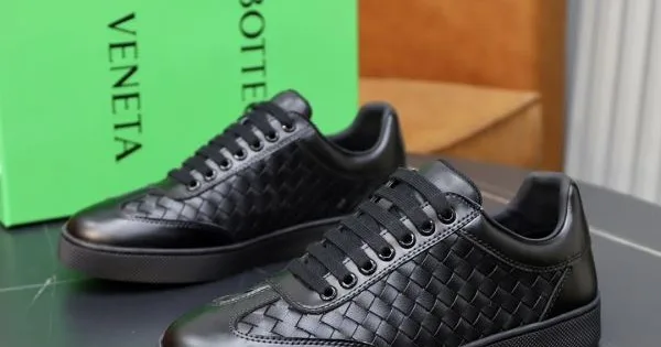 BOTTEGA VENETA ボッテガヴェネタ 支持が急上昇 2026 メンズ用 カジュアルシューズ 商品画像 11