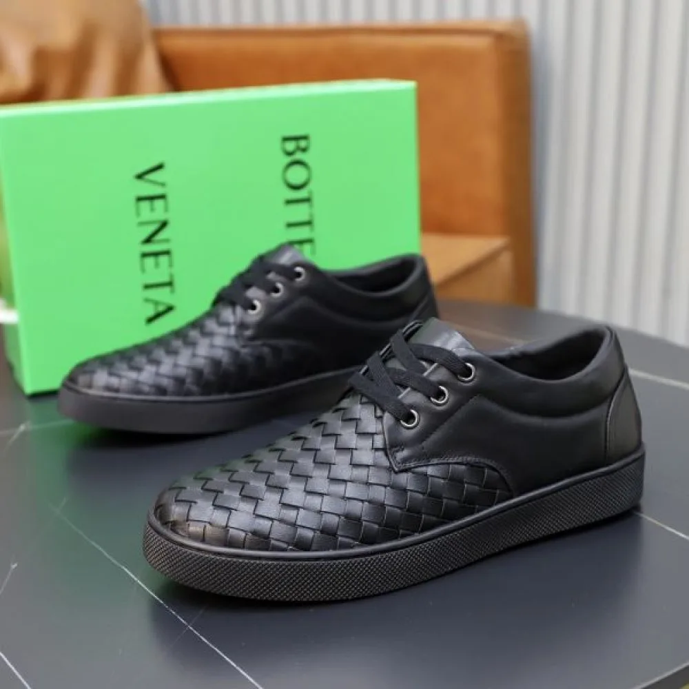 BOTTEGA VENETA ボッテガヴェネタ ロゴが美しい 2026 メンズ用 カジュアルシューズ 商品画像 9