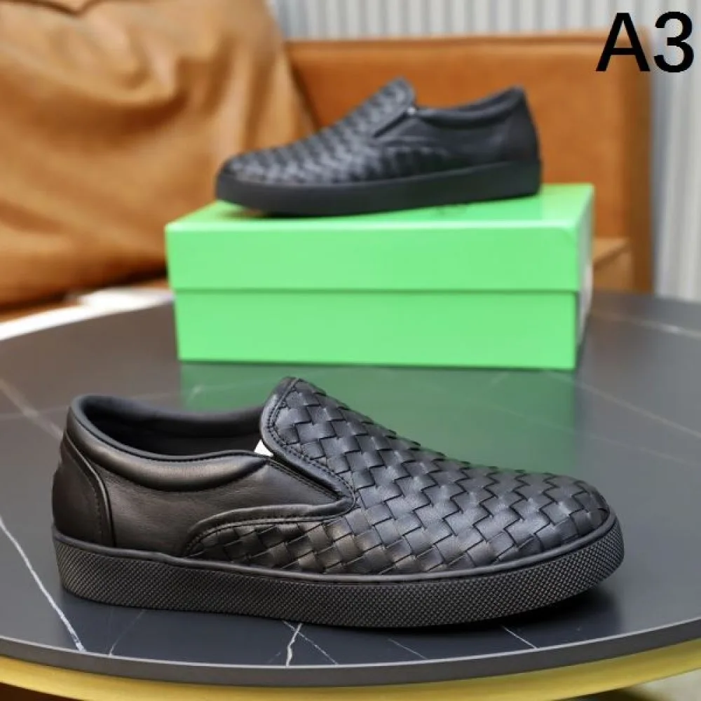 BOTTEGA VENETA ボッテガヴェネタ 先行予約販売 2026 メンズ用 カジュアルシューズ 商品画像 3