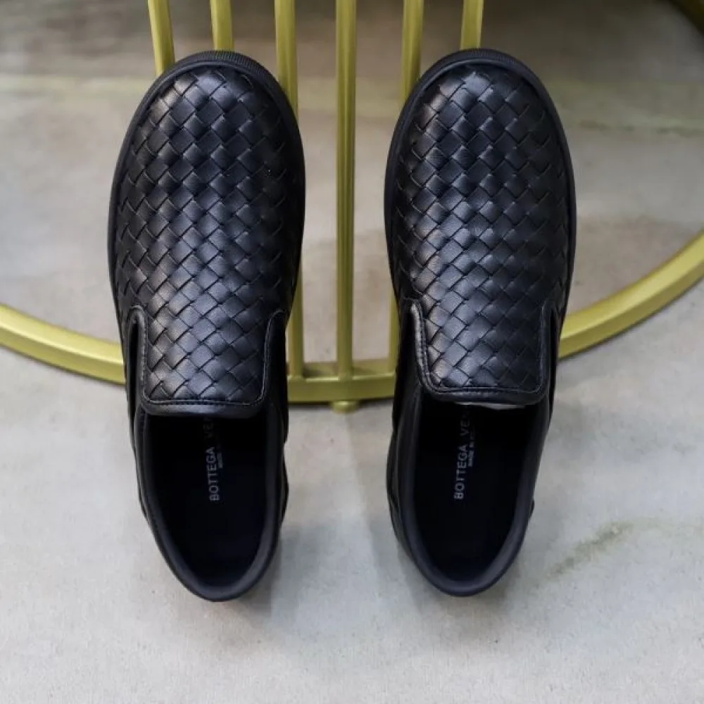 BOTTEGA VENETA ボッテガヴェネタ 先行予約販売 2026 メンズ用 カジュアルシューズ 商品画像 6