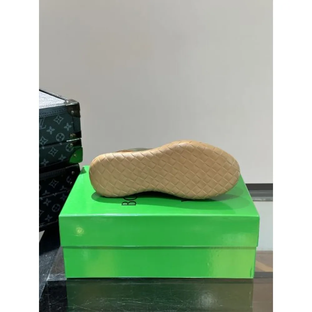 BOTTEGA VENETA ボッテガヴェネタ HOT新作登場 2026 メンズ用 カジュアルシューズ 商品画像 10