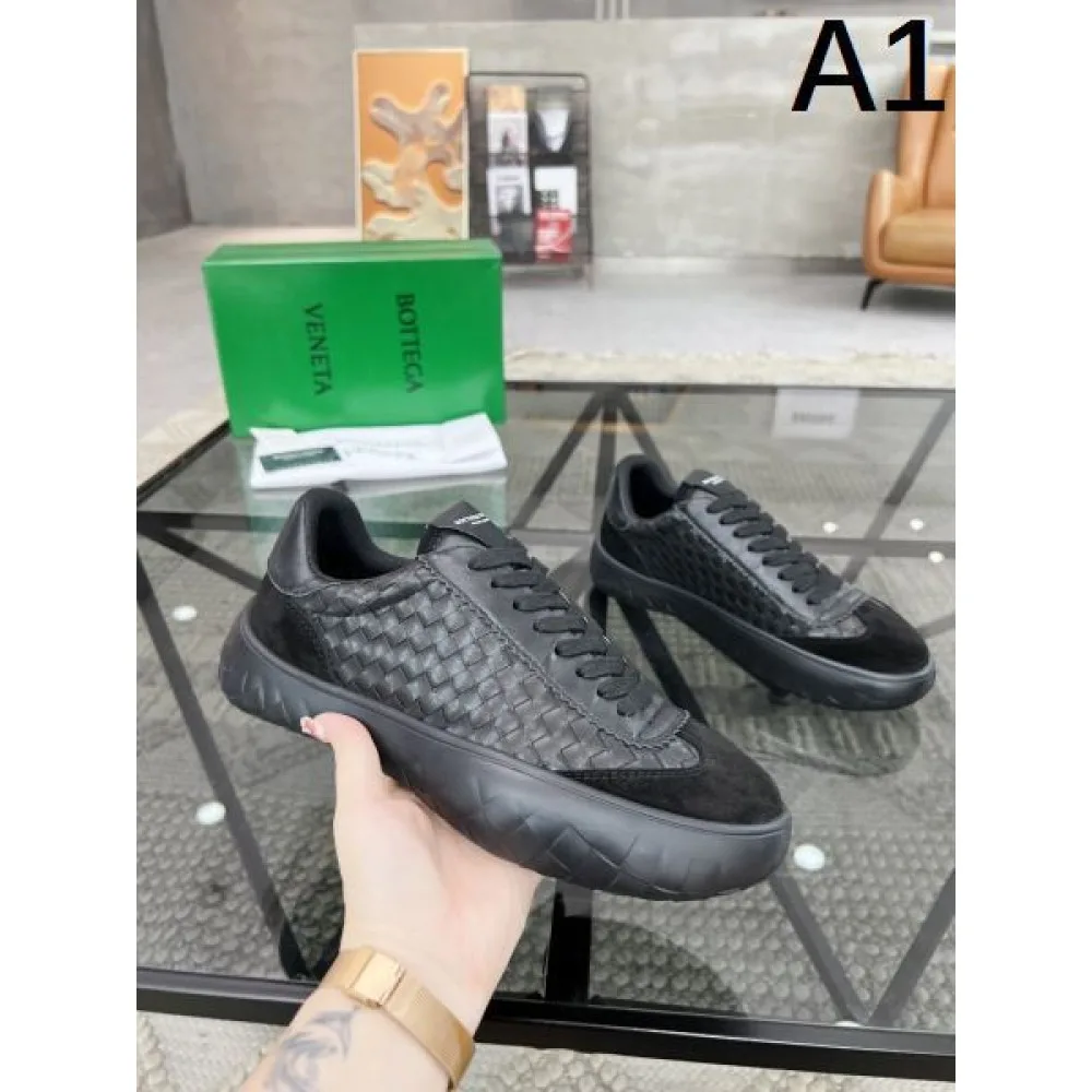 2024FW メンズ用 カジュアルシューズ BOTTEGA VENETA ボッテガヴェネタ 限定価格 商品画像 1