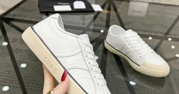 CELINE セリーヌ 存在感ばっちりなアイテム 2026 メンズ用 カジュアルシューズ 商品画像 11