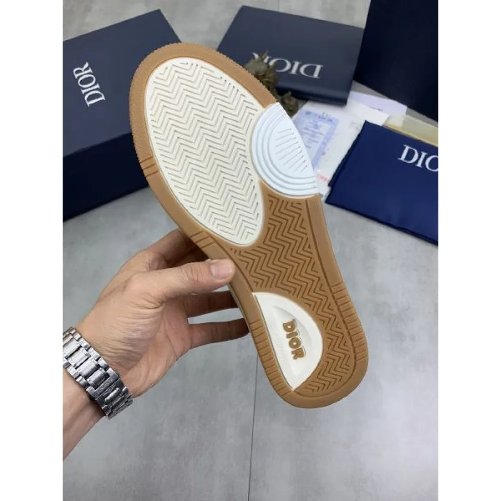 DIOR ディオール 今年らしい優秀アイテム 2026 メンズ用 カジュアルシューズ 商品画像 10