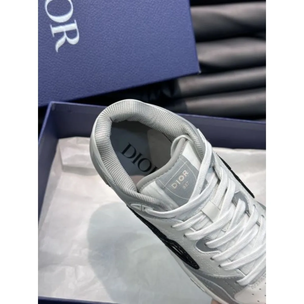 DIOR ディオール 引き続き注目のスタイル 2026 メンズ用 カジュアルシューズ 商品画像 9