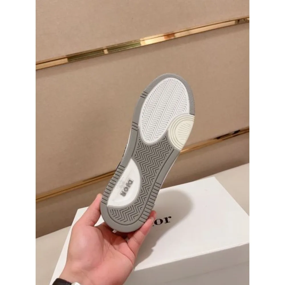 DIOR ディオール おしゃれ度をUPする新着 2026 メンズ用 カジュアルシューズ 商品画像 9