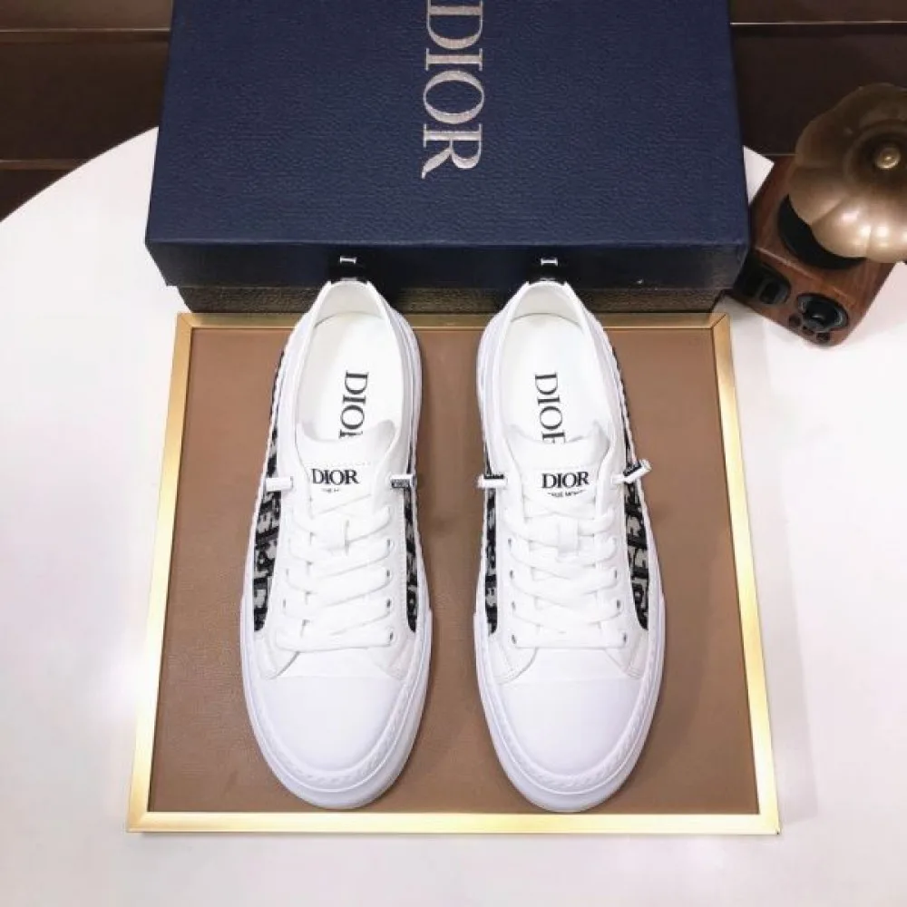 DIOR ディオール ファッションに新しい色 2026 メンズ用 カジュアルシューズ 商品画像 3