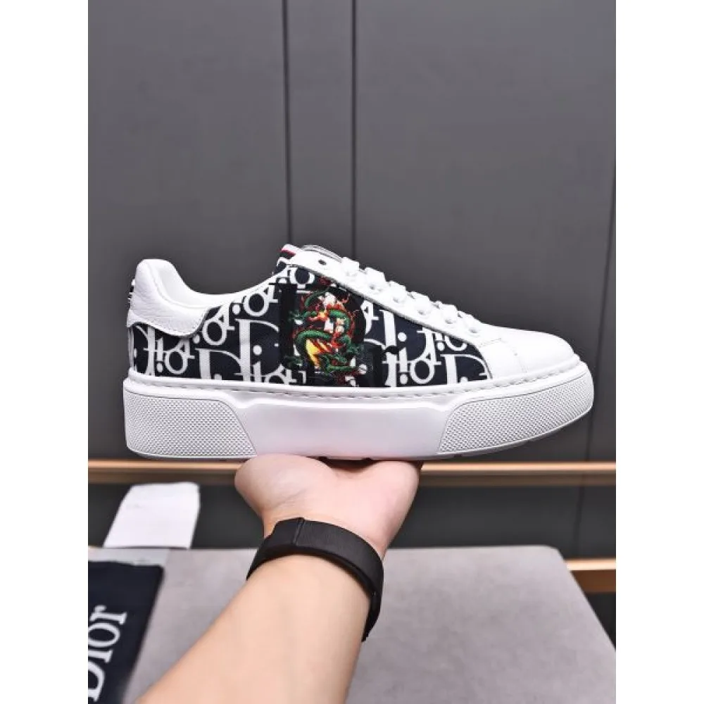 DIOR ディオール 日本未上陸のブランド 2026 メンズ用 カジュアルシューズ 商品画像 3