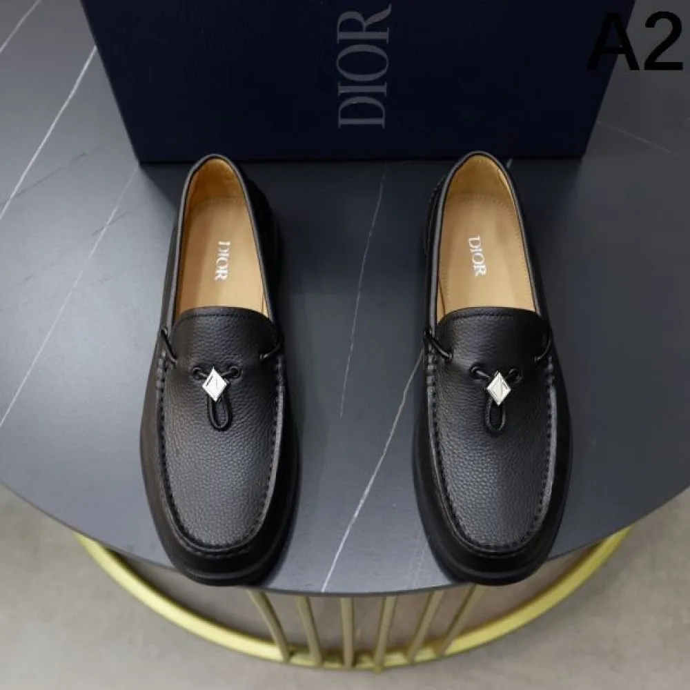 DIOR ディオール 大人な印象が溢れ出る 2026 メンズ用 カジュアルシューズ 商品画像 2