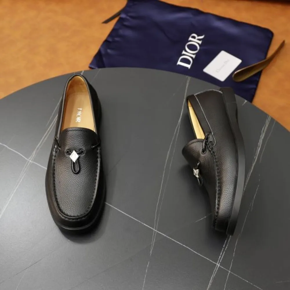 DIOR ディオール 大人な印象が溢れ出る 2026 メンズ用 カジュアルシューズ 商品画像 6