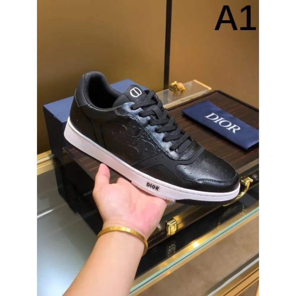 DIOR ディオール 見逃せない今夏新作 2026 メンズ用 カジュアルシューズ 商品画像 1
