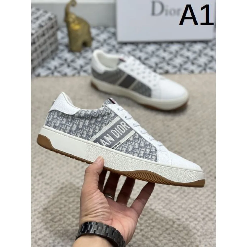 DIOR ディオール 奇跡のセール特価! 2026 メンズ用 カジュアルシューズ 商品画像 1