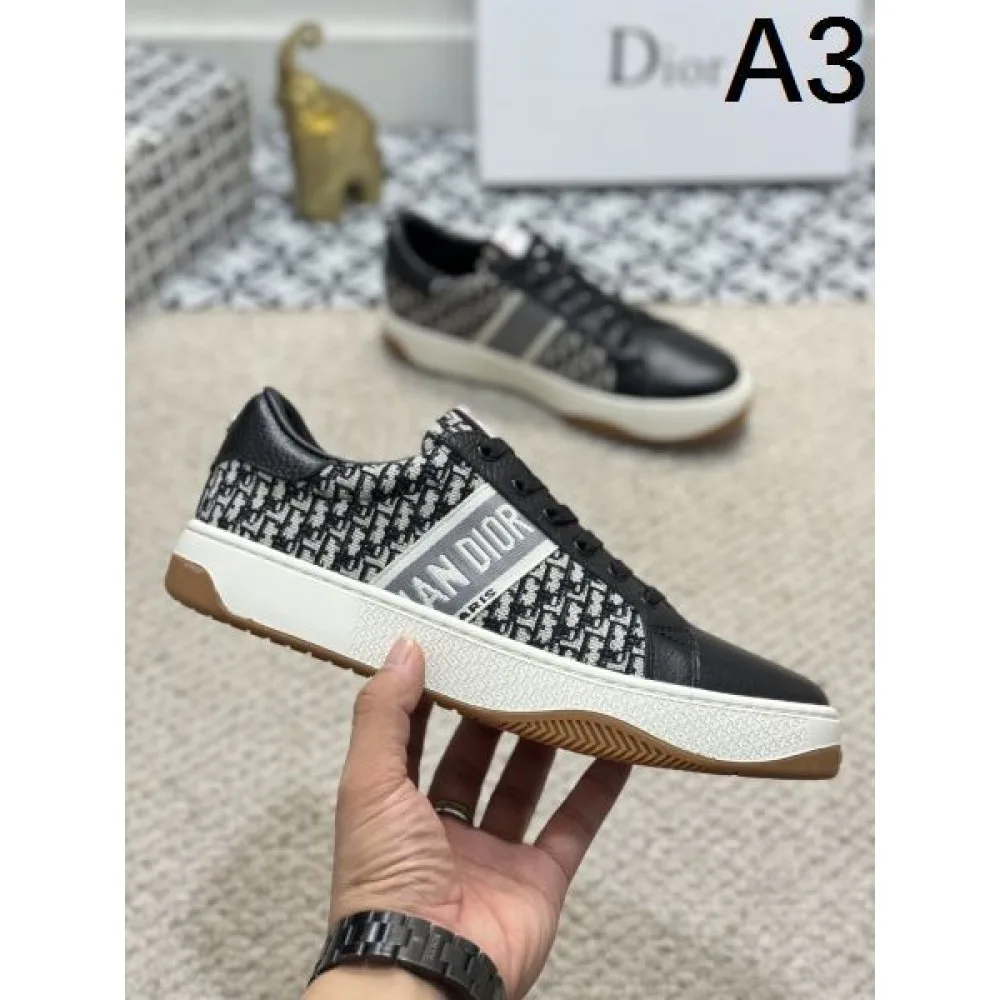 DIOR ディオール 奇跡のセール特価! 2026 メンズ用 カジュアルシューズ 商品画像 3