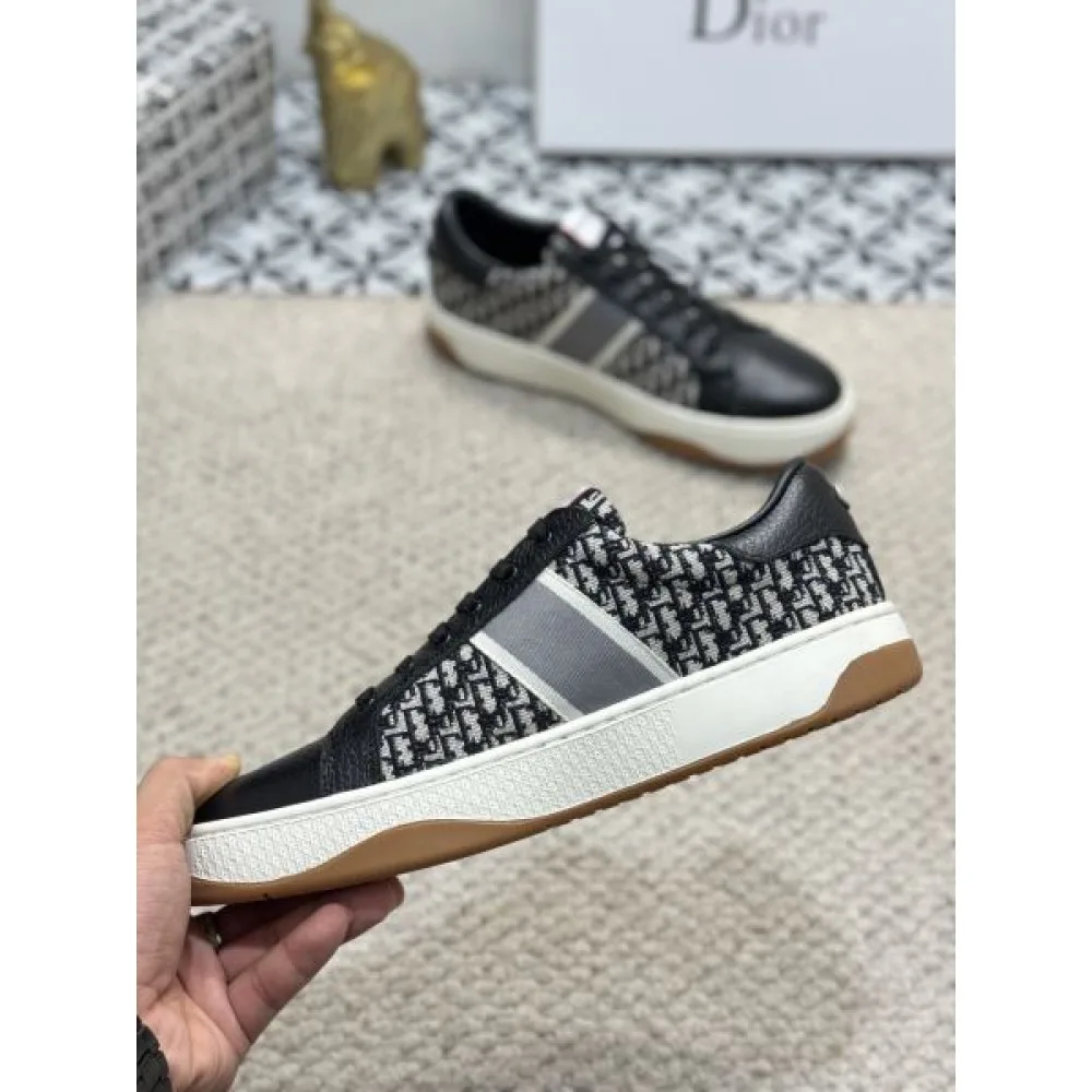 DIOR ディオール 奇跡のセール特価! 2026 メンズ用 カジュアルシューズ 商品画像 4