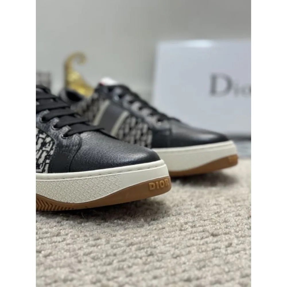 DIOR ディオール 奇跡のセール特価! 2026 メンズ用 カジュアルシューズ 商品画像 6