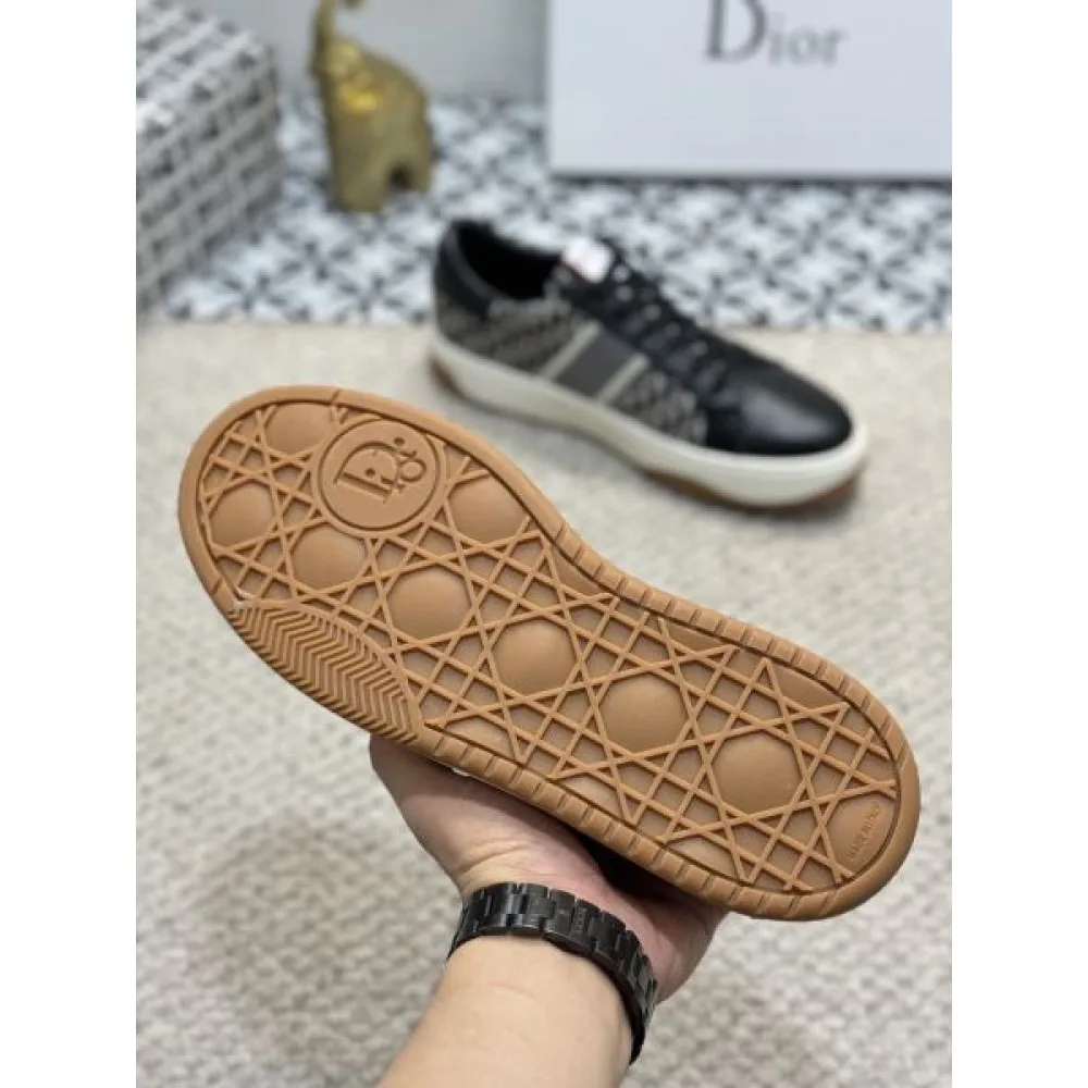 DIOR ディオール 奇跡のセール特価! 2026 メンズ用 カジュアルシューズ 商品画像 9