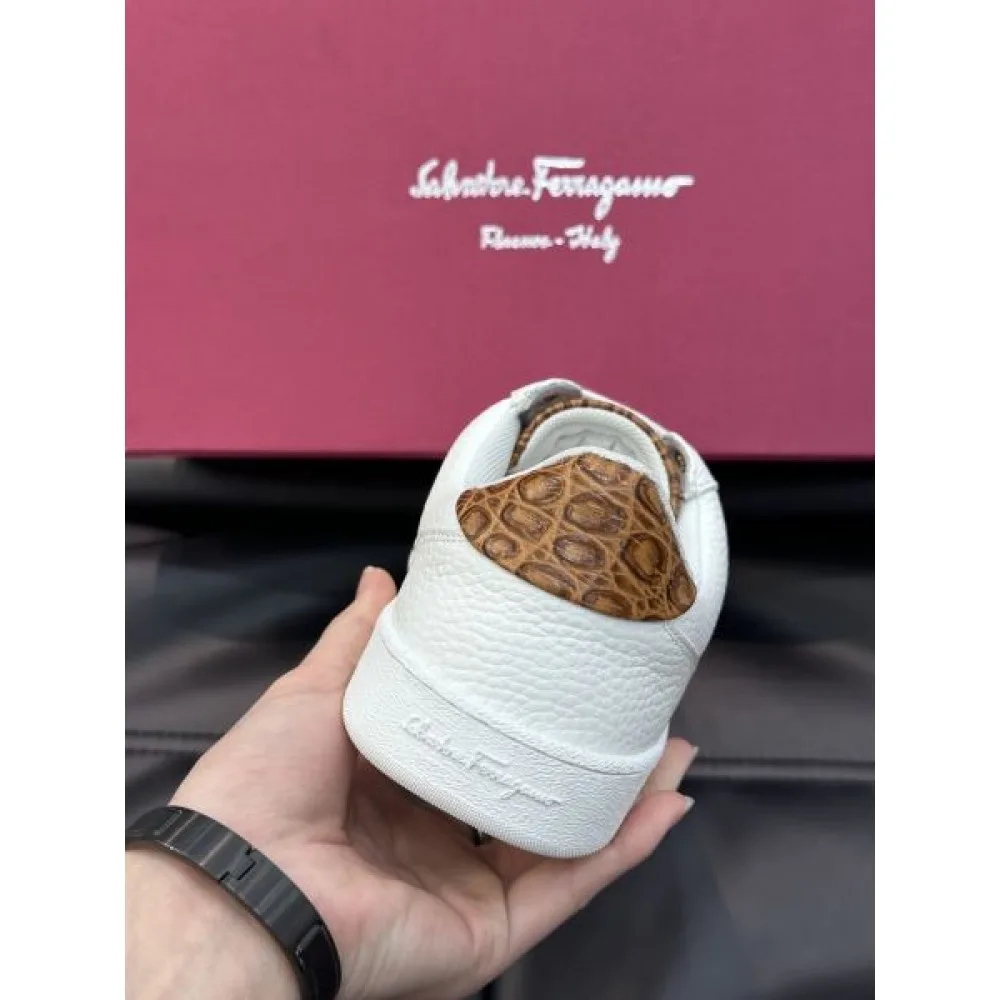 FERRAGAMO サルヴァトーレ フェラガモ 新作追加 2026 メンズ用 カジュアルシューズ 商品画像 9
