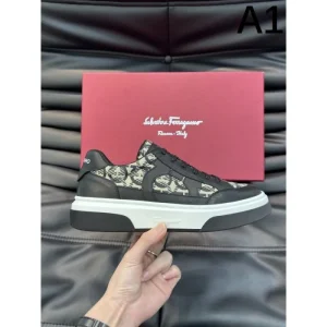FERRAGAMO サルヴァトーレ フェラガモ 雑誌掲載 2026 メンズ用 カジュアルシューズ 商品画像 1