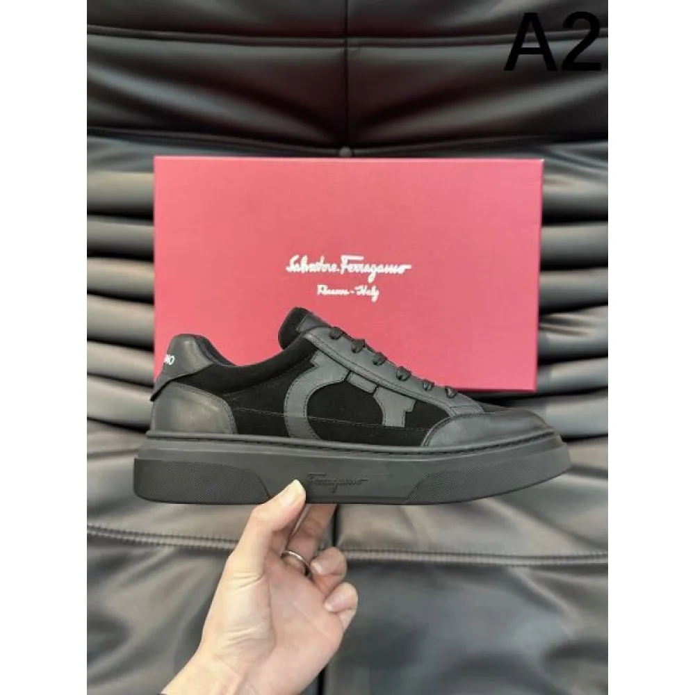FERRAGAMO サルヴァトーレ フェラガモ 完売前に 2026 メンズ用 カジュアルシューズ 商品画像 2
