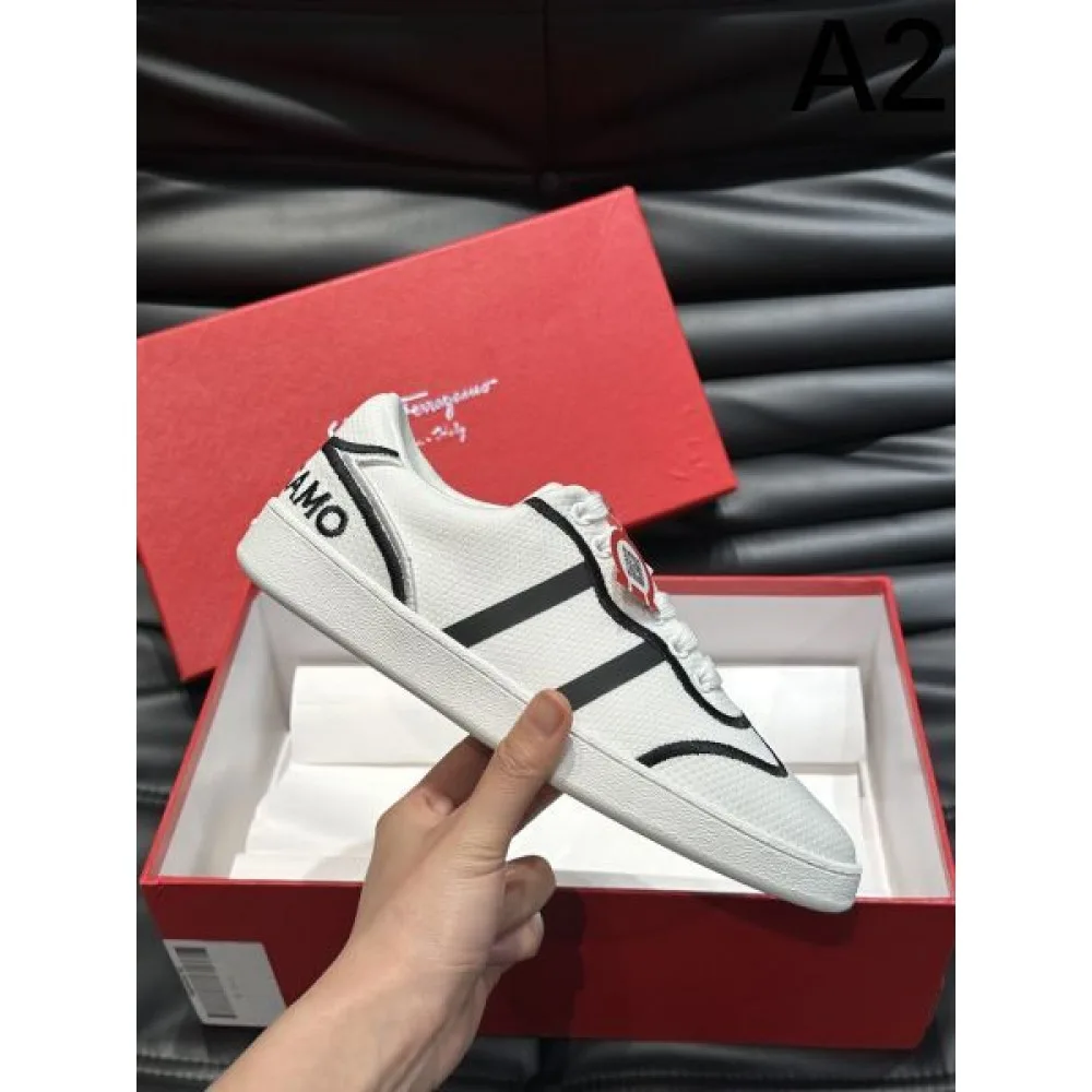 FERRAGAMO サルヴァトーレ フェラガモ 限定価格 2026 メンズ用 カジュアルシューズ 商品画像 2