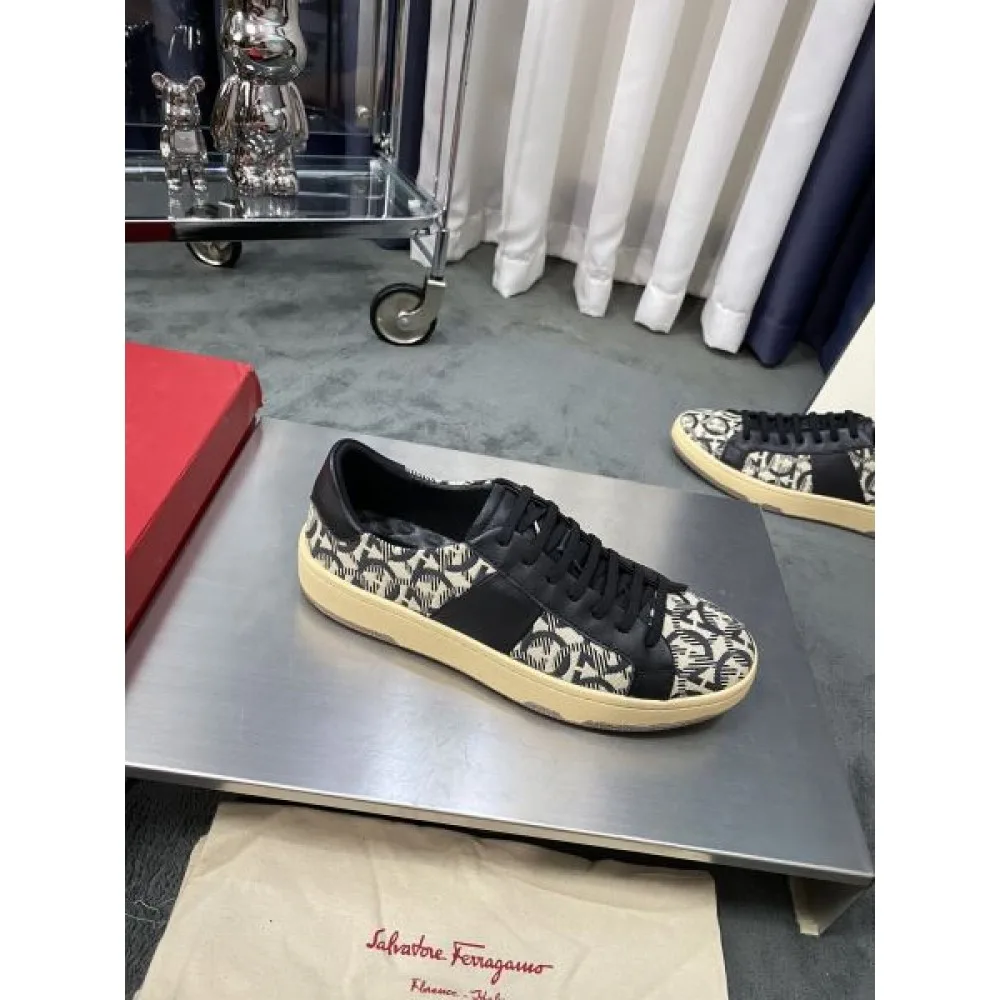 2024FW メンズ用 カジュアルシューズ FERRAGAMO サルヴァトーレ フェラガモ 売切れ必須 商品画像 3