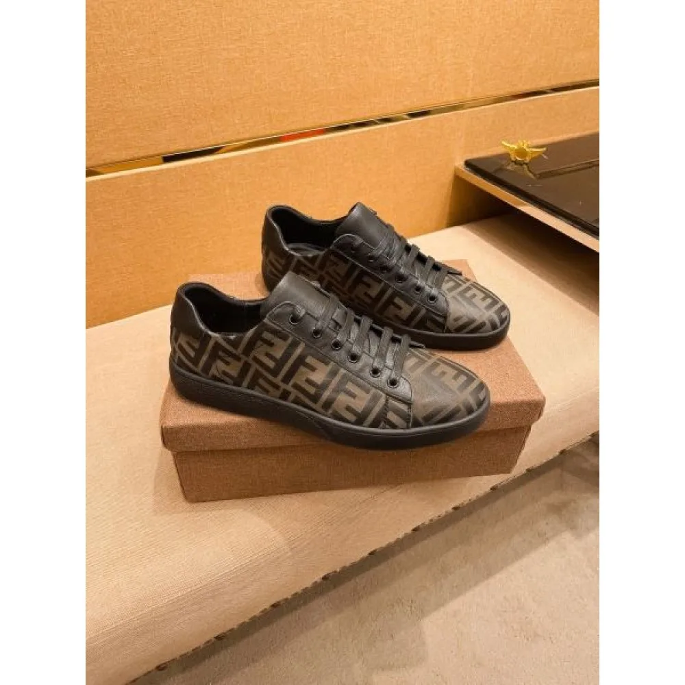 FENDI フェンデイ スタイリッシュなスタイル 2026 メンズ用 カジュアルシューズ 商品画像 3