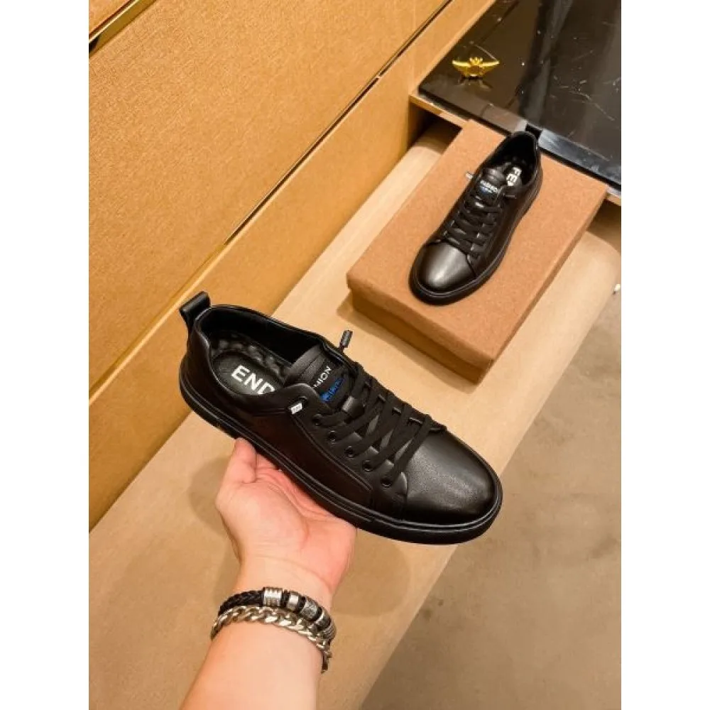 FENDI フェンデイ デイリー使いに実用性抜群 2026 メンズ用 カジュアルシューズ 商品画像 5