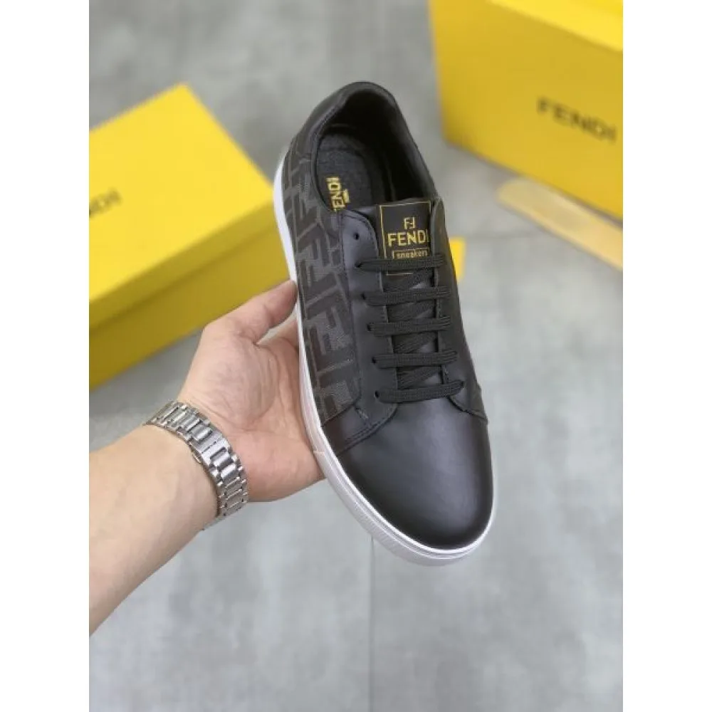 FENDI フェンデイ 洗練された魅力が光る 2026 メンズ用 カジュアルシューズ 商品画像 3