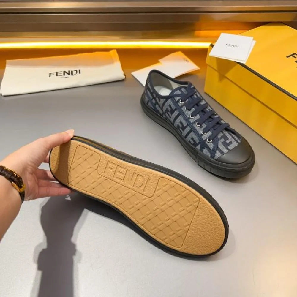 FENDI フェンデイ 人気セール100%新品 2026 メンズ用 カジュアルシューズ 商品画像 10